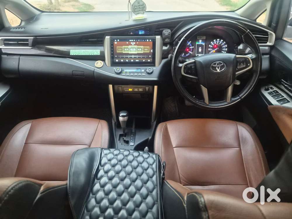 Toyota Innova Crysta 2.8z Automatic, 2018, Diesel