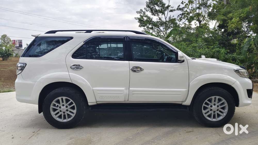 Toyota Fortuner 3.0 4x2 Automatic, 2014, Diesel