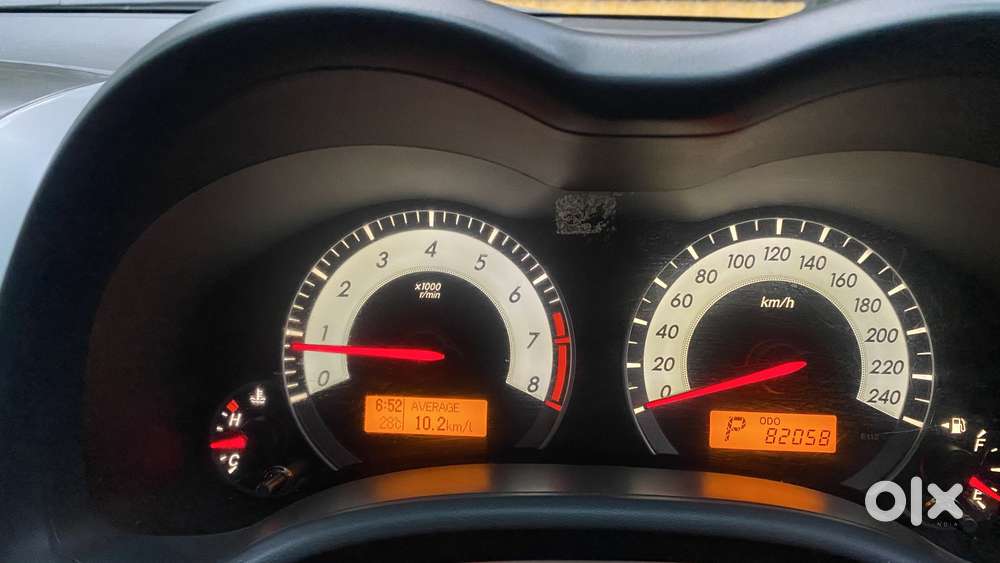 Toyota Corolla Altis G Hv At, 2011, Petrol