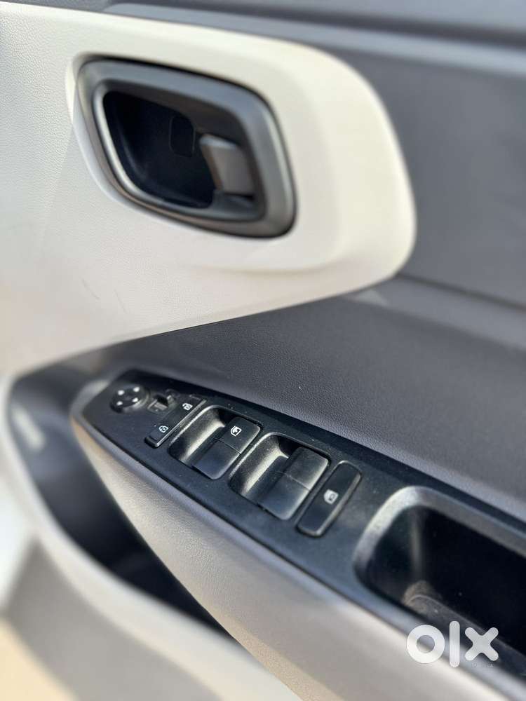 Hyundai Aura 1.2 S Cng, 2022, Cng & Hybrids