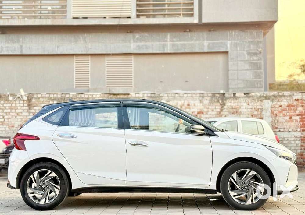 Hyundai I20 Asta (o) 1.2 Mt, 2021, Petrol