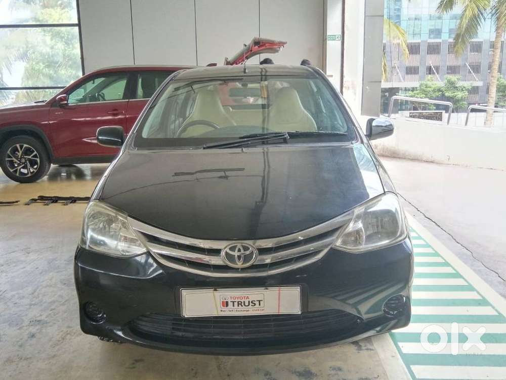 Toyota Etios Liva G, 2012, Petrol