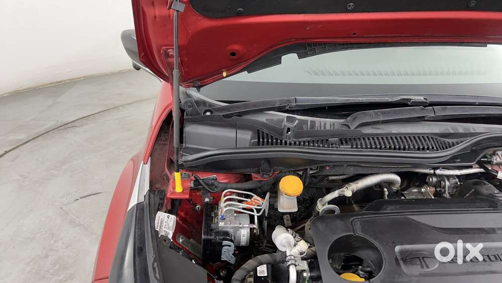 Tata Altroz Xz Plus (s) Diesel, 2024, Diesel