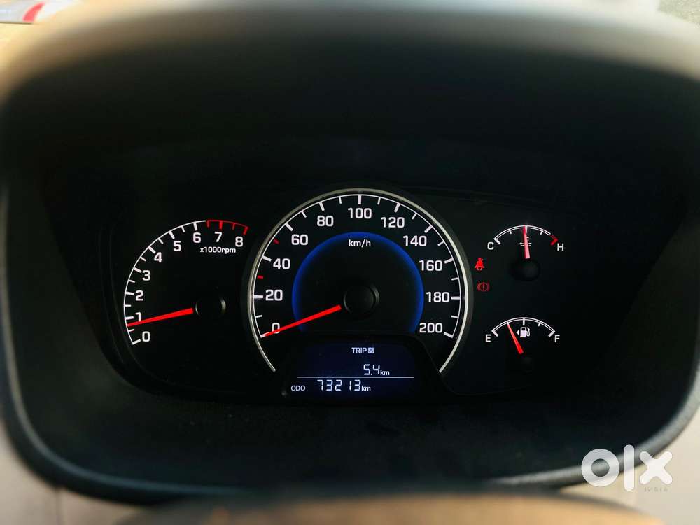 Hyundai Grand I10 2016-2017 Sportz, 2017, Petrol