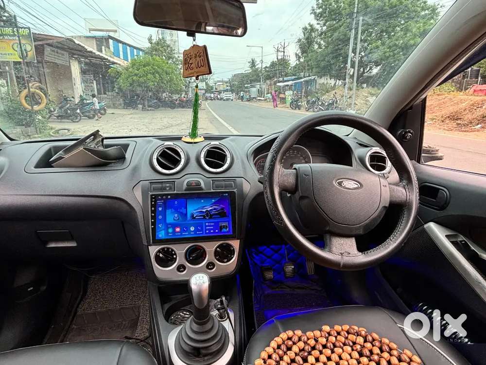 Ford Figo Zxi 2011