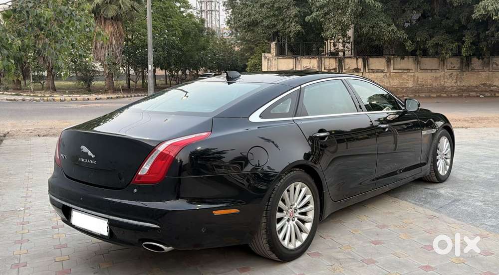 Jaguar Xj 2.0l Portfolio, 2017, Petrol