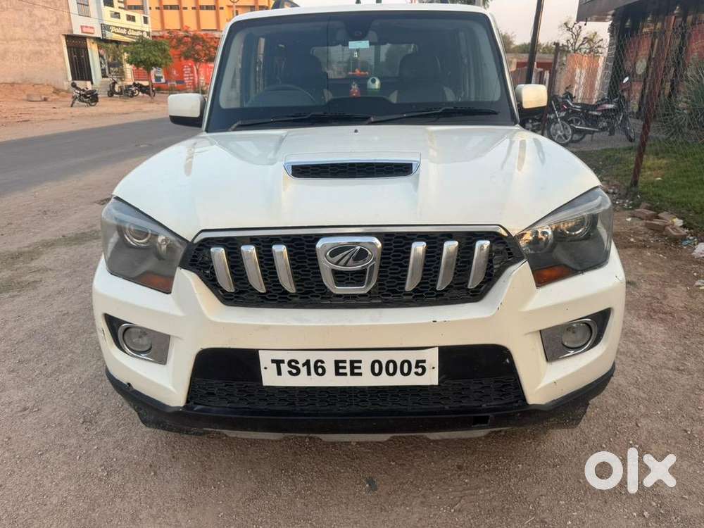 Mahindra Scorpio Classic 2015 Diesel 130000 Km Driven