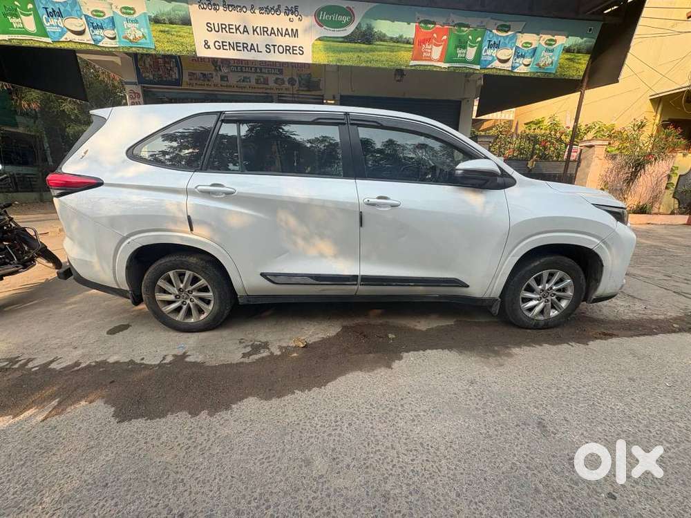 Toyota Innova Hycross 2024 Gx Petrol Automatic