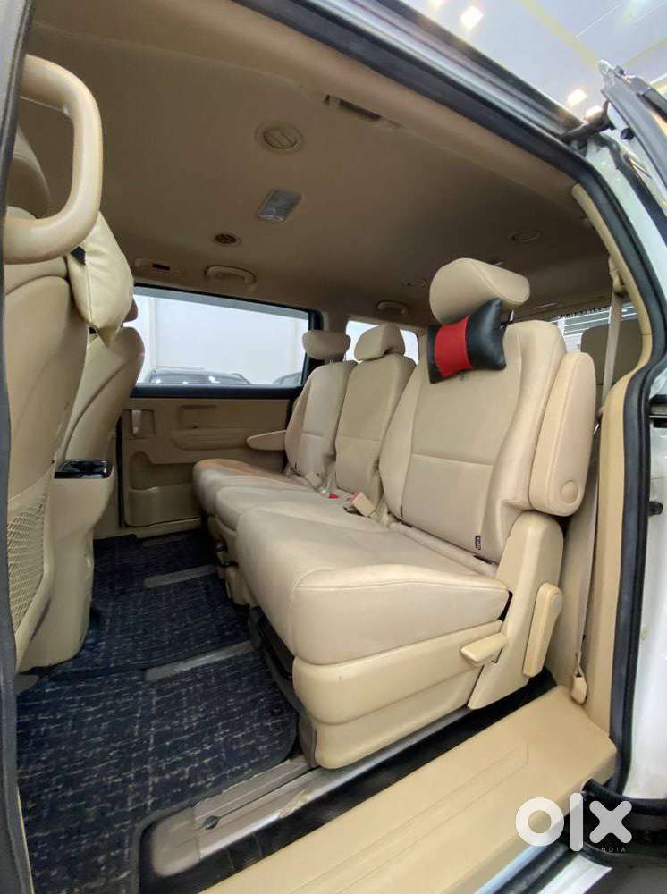 Kia Carnival Premium 8 Str, 2020, Diesel