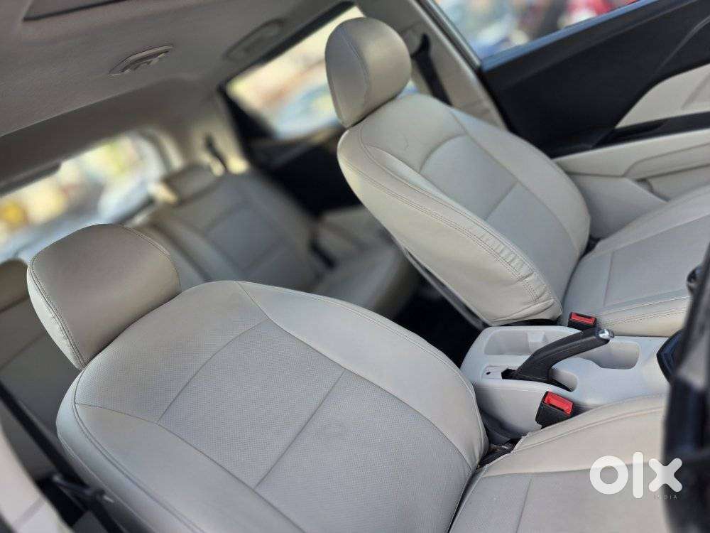 Mahindra Xuv300 W6, 2024, Petrol