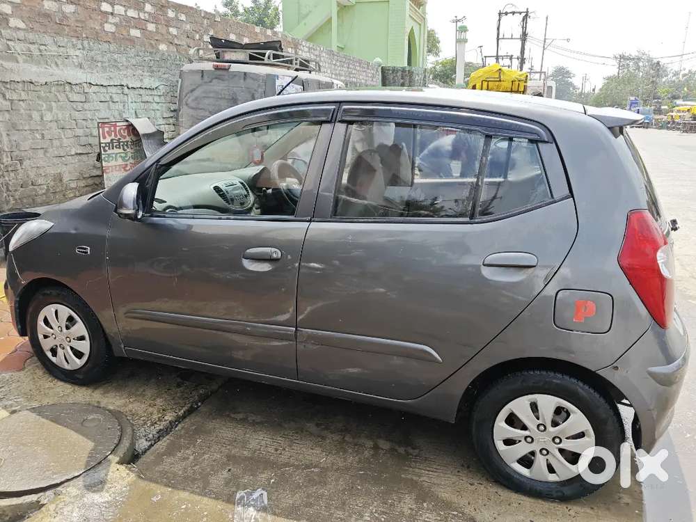 Hyundai I10 Sportz 2011