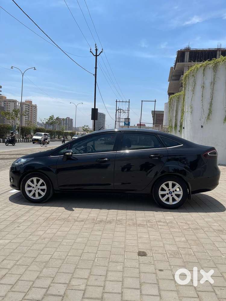 Ford Fiesta Petrol Titanium Plus, 2011, Diesel