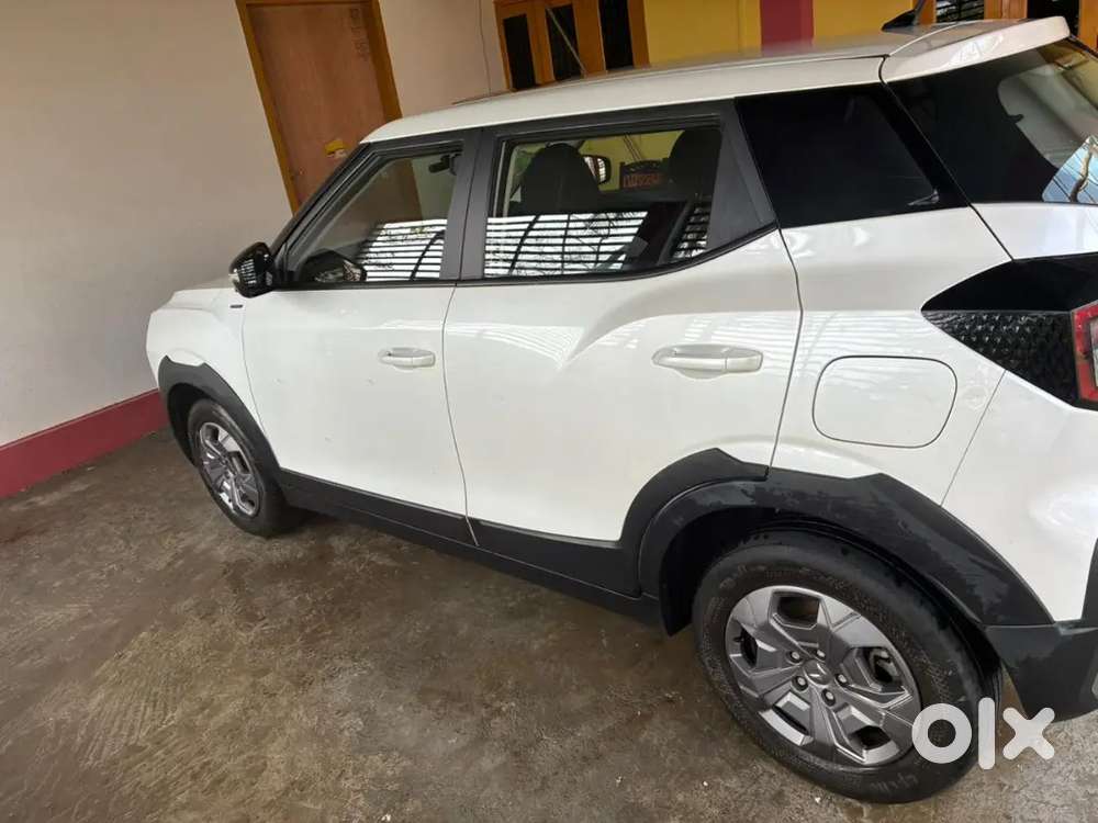 Mahindra Xuv 3xo 2024 Petrol 29826 Km Driven