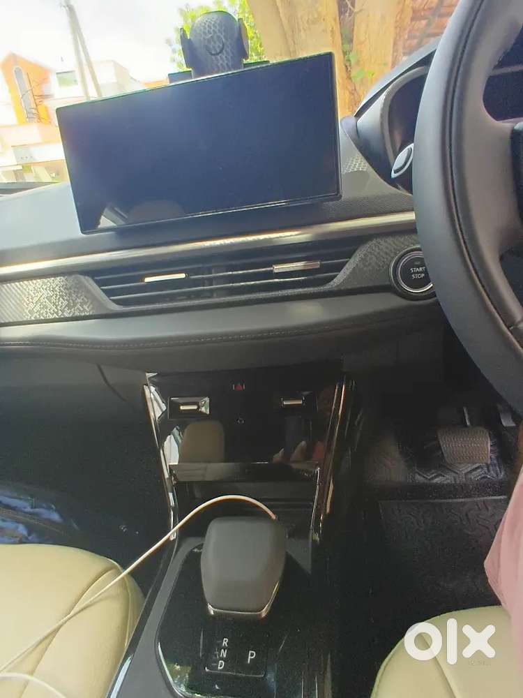 Tata Nexon Ev 45kw Fearless, Brand New