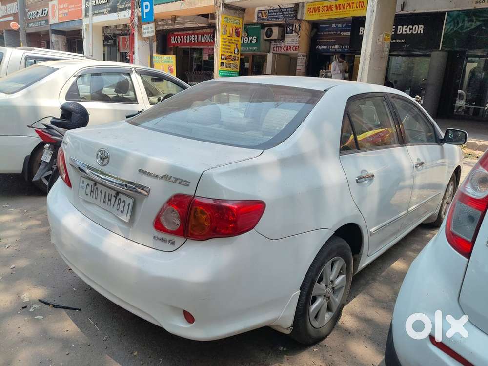 Toyota Corolla Altis Diesel 160000 Km Driven