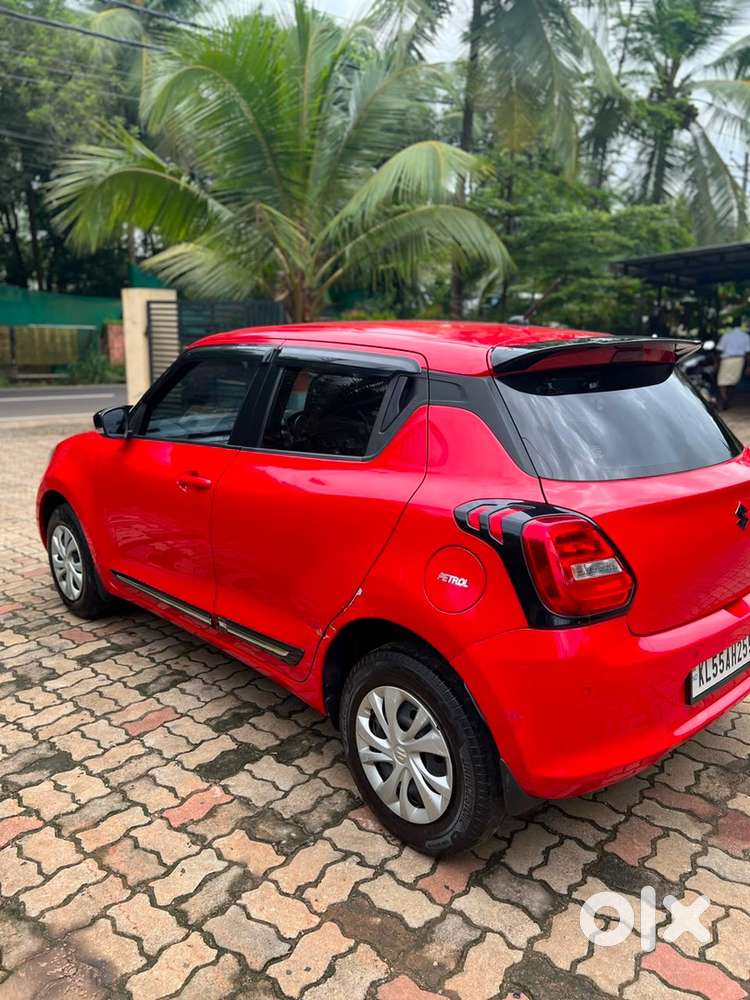 Maruti Suzuki Swift Petrol 2023