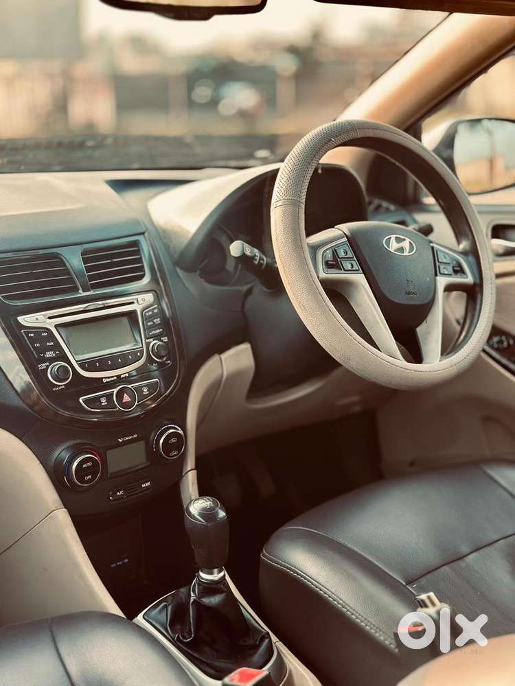 Hyundai Verna 2012 Petrol 94000 Km Driven