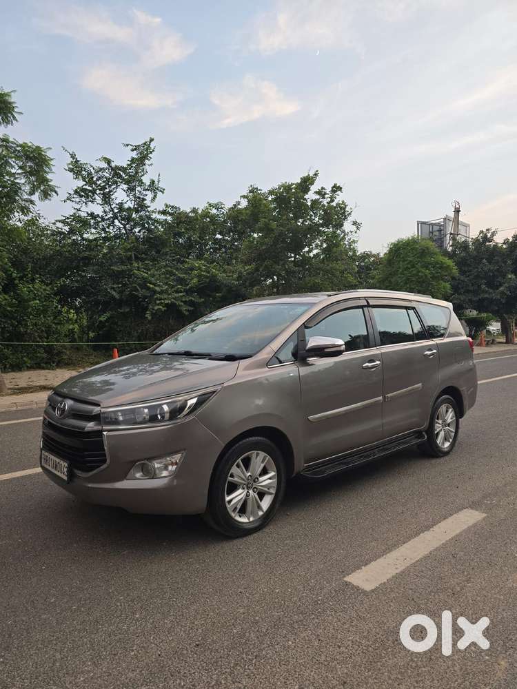 Toyota Innova Crysta 2.4 Zx Mt, 2016, Diesel