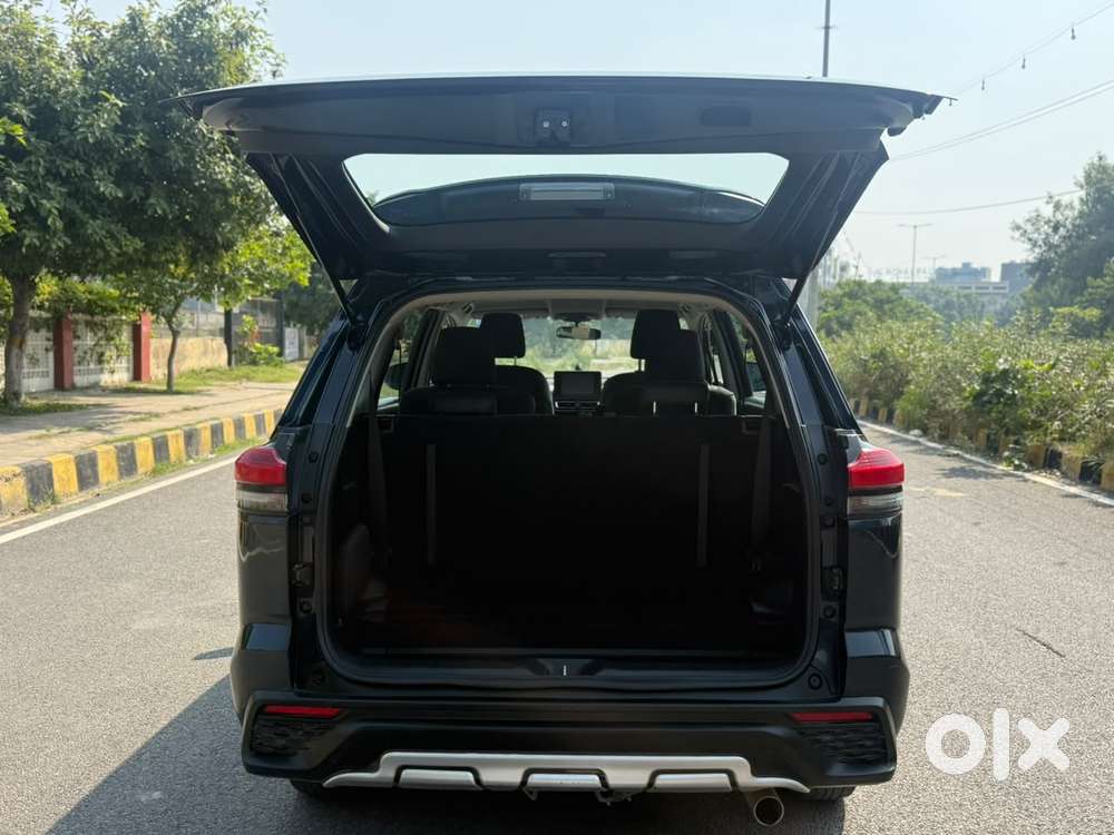 Toyota Innova Hycross 2.0 Gx 7 Str, 2024, Petrol