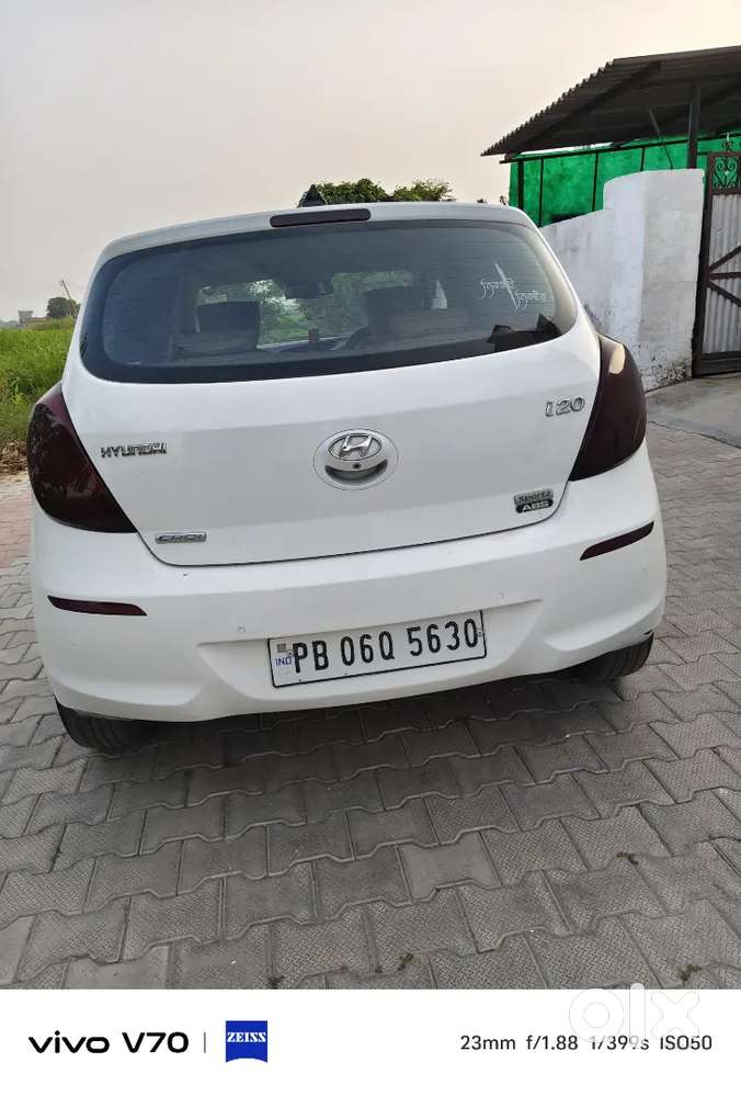 Hyundai I20 Sportz 2012