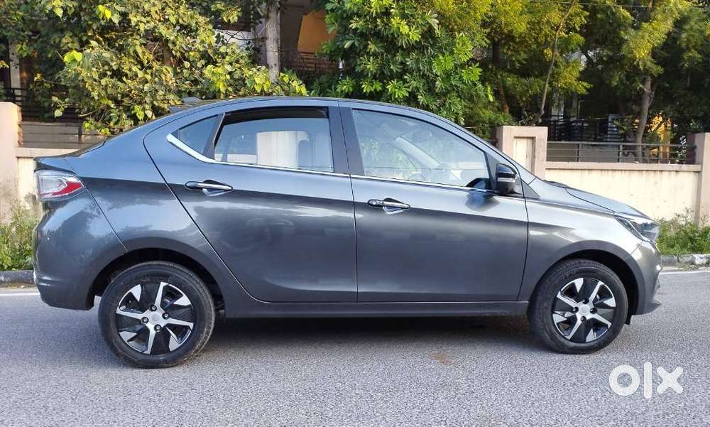 Tata Tigor 1.2 Revotron Xz Plus Cng, 2025