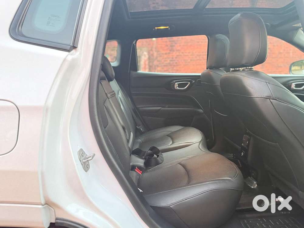 Jeep Compass Model S (o2) At, 2023, Petrol