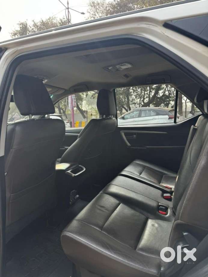 Toyota Fortuner 4x2 Mt 2.8 Diesel, 2018, Diesel