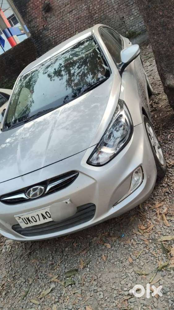 Hyundai Verna Vtvt 1.6 Sx, 2012, Petrol