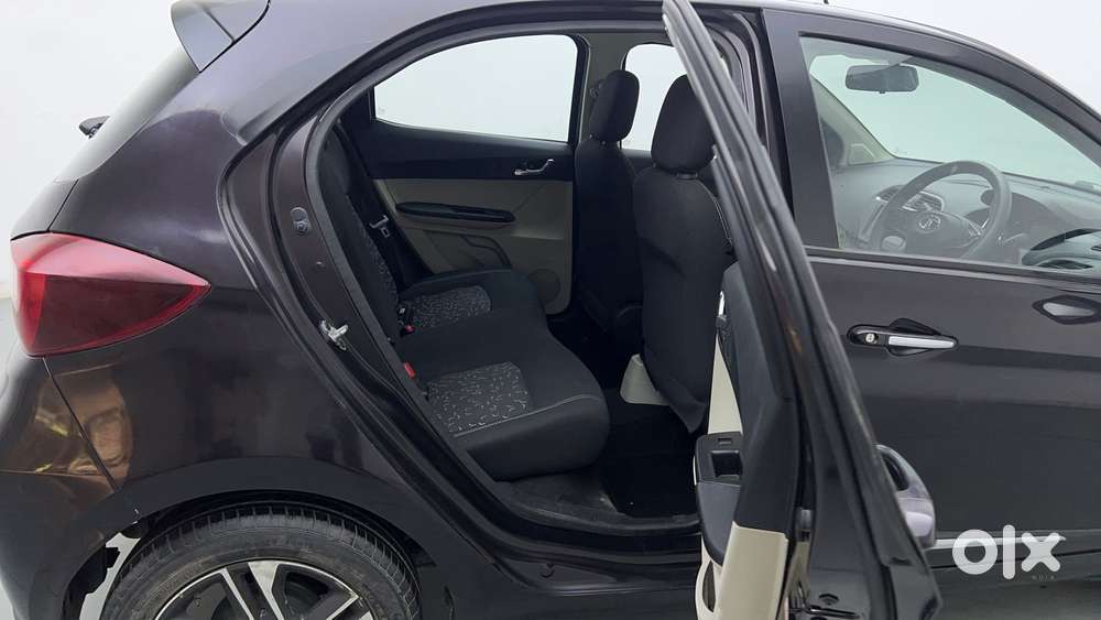 Tata Tiago 1.2 Revotron Xz Plus, 2023, Petrol