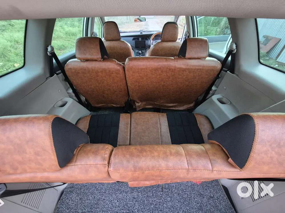 Mahindra Marazzo 2023 Diesel 77027 Km Driven