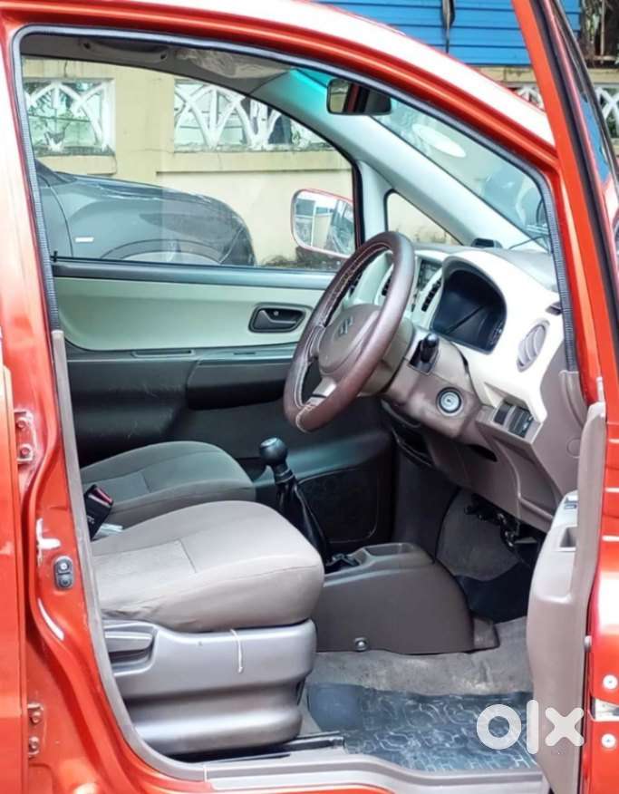 Maruti Suzuki Zen Estilo Lxi Bs Iv, 2013, Petrol