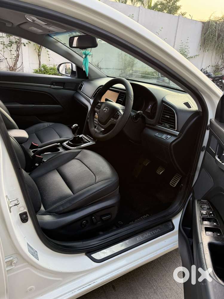 Hyundai Elantra 2.0 Sx, 2018, Petrol