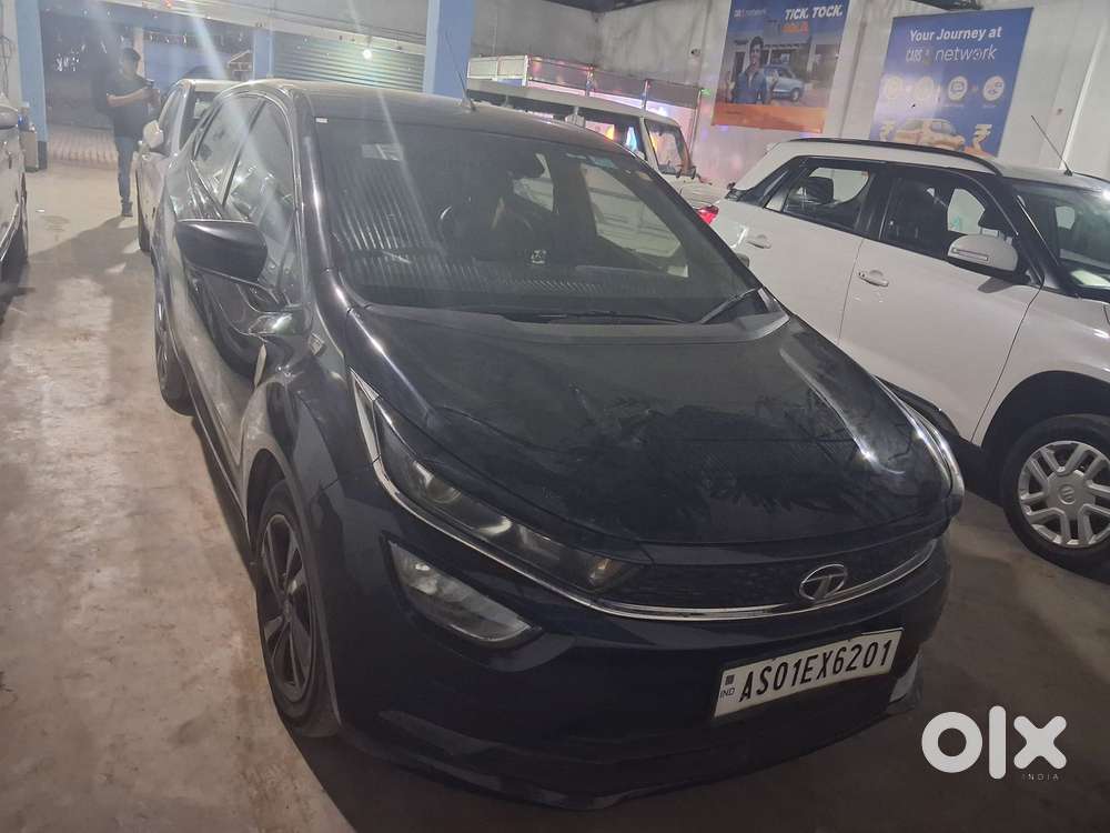 Tata Altroz 1.2 Xz Plus Dark Edition, 2022, Petrol