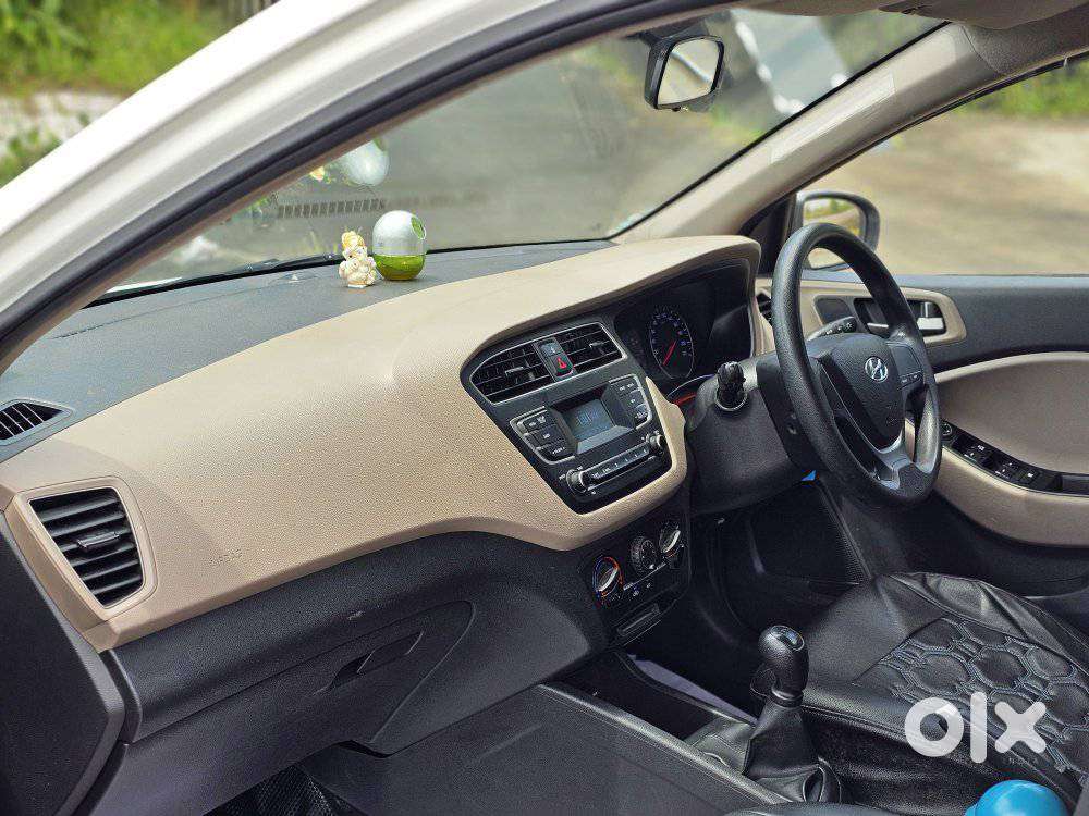 Hyundai Elite I20 [ ] 1.2 Magna Executive, 2018, Petrol