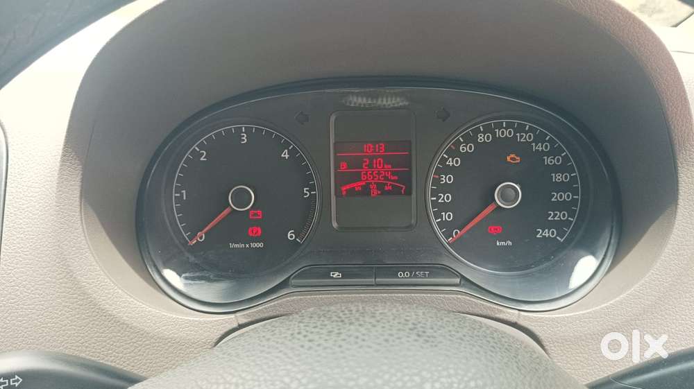Volkswagen Vento 1.6 Highline Plus 16 Alloy, 2013, Diesel