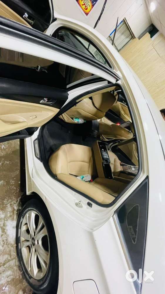 Hyundai Sonata 2013 Petrol 16520 Km Driven With Company Record