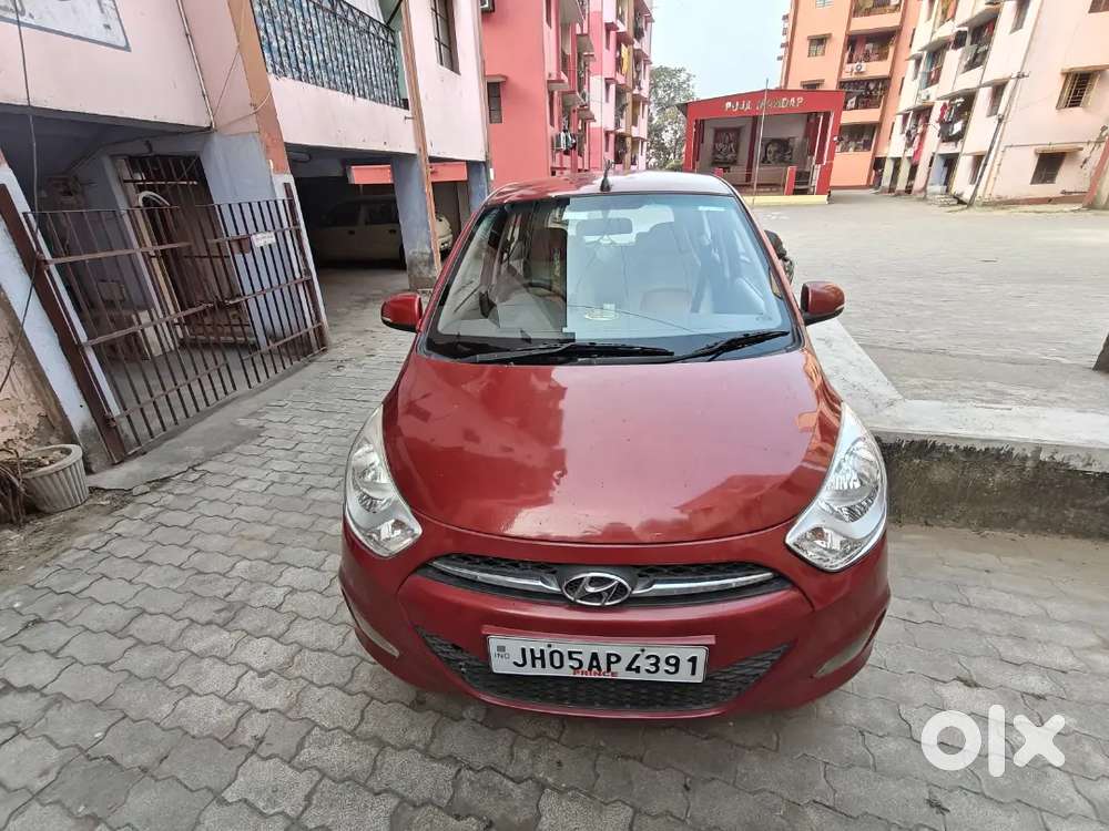 Hyundai I10 2012 Petrol 65000 Km Driven