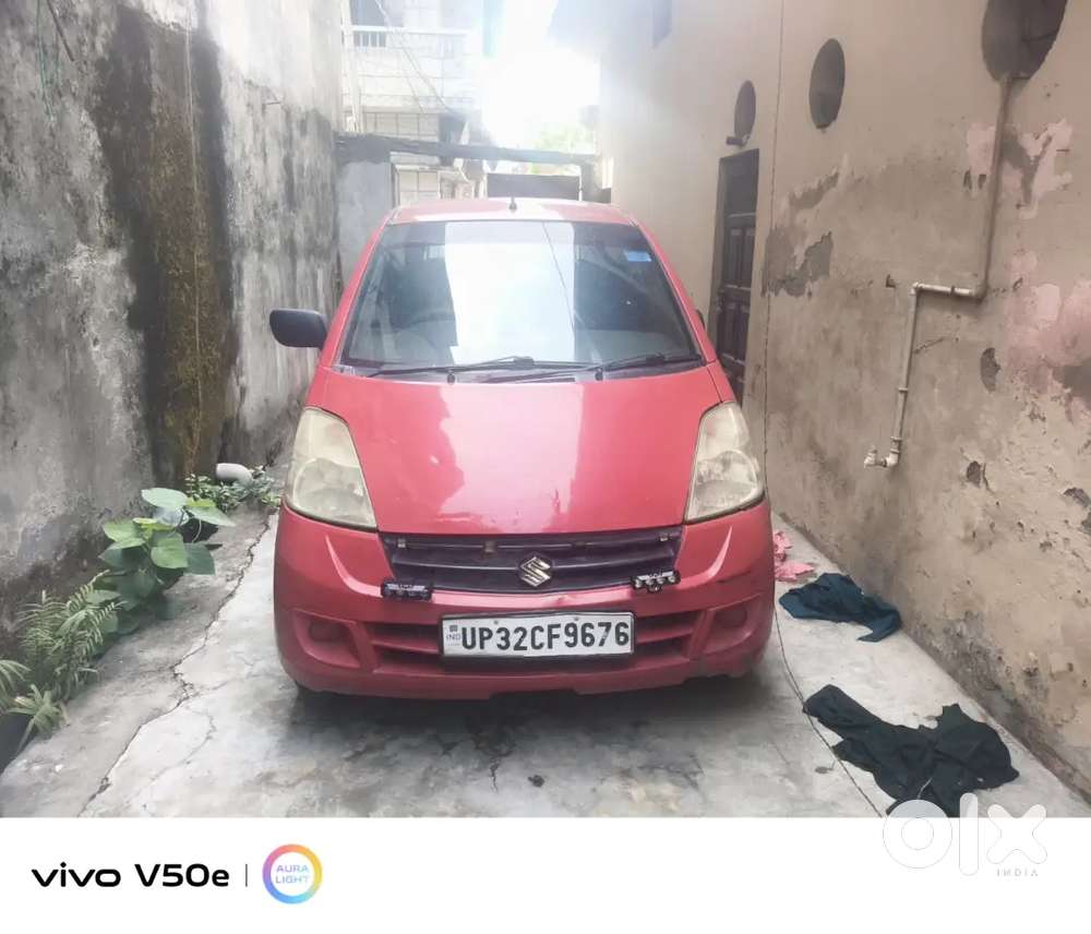 Dusri Gadi Leni Hai