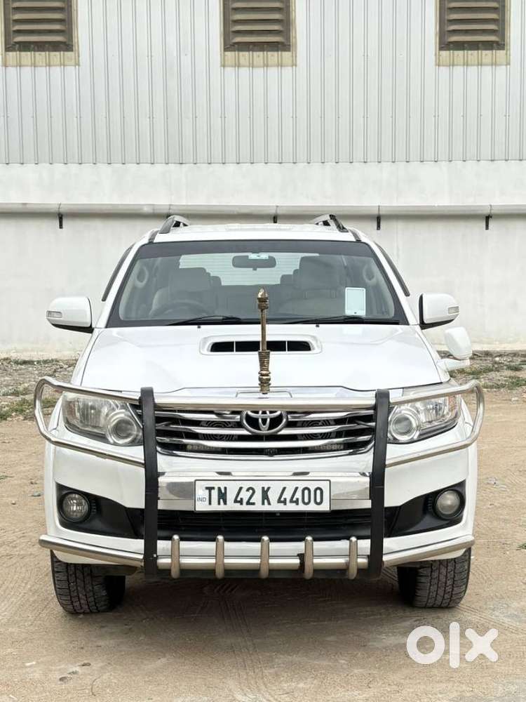 Toyota Fortuner 2011-2016 4x2 Manual, 2014, Diesel