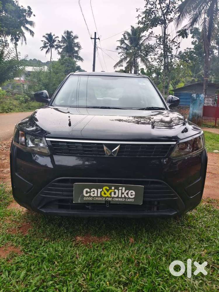 Mahindra Xuv300 W4, 2024, Petrol