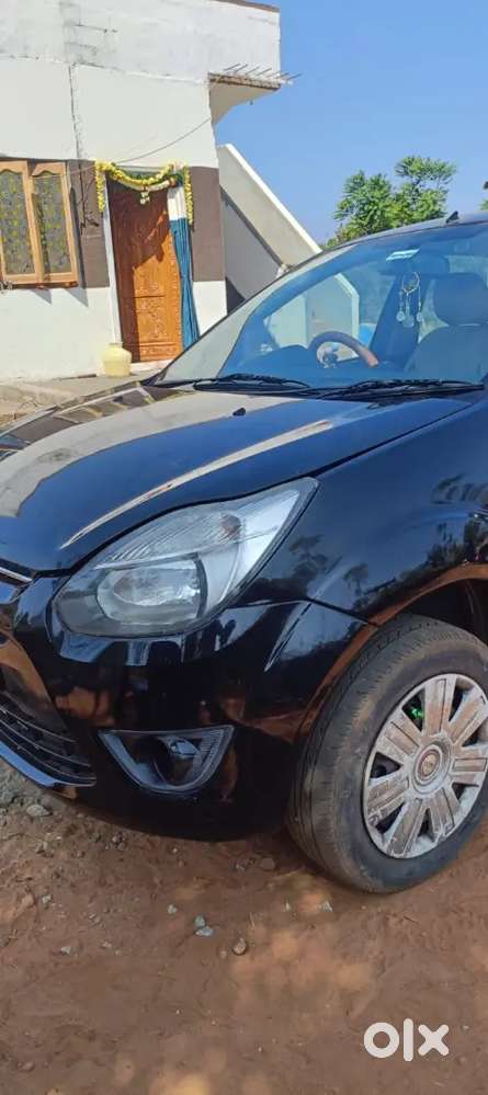 Ford Figo Petrol 2010
