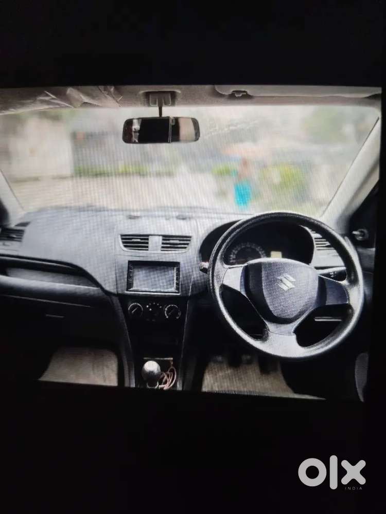 Maruti Suzuki Swift 2011 Petrol 82000 Km Driven