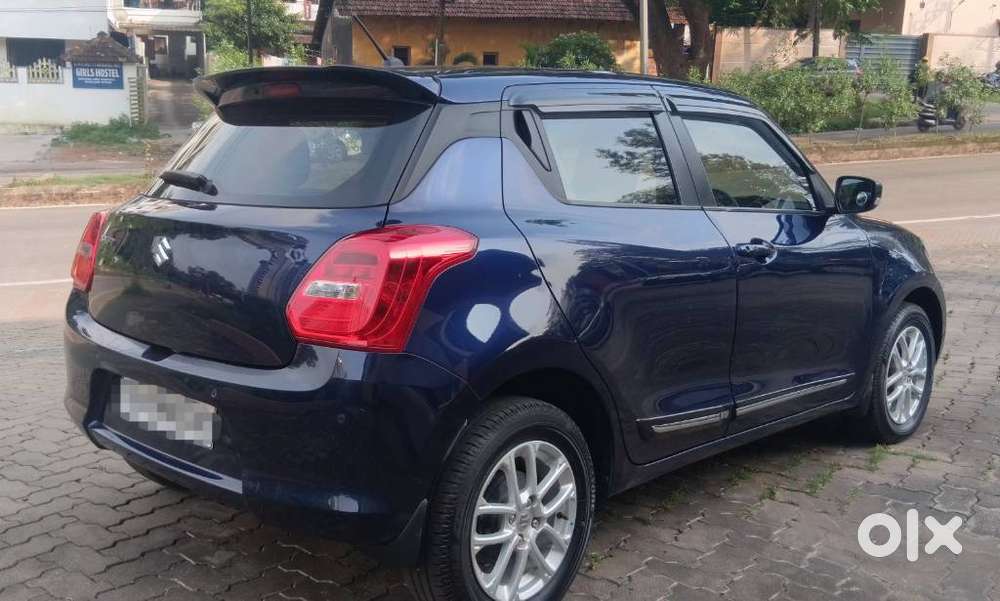 Maruti Suzuki Swift Amt Zxi, 2022, Petrol