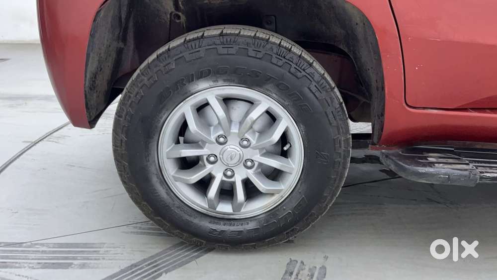 Mahindra Tuv 300 Mhawk100 T8, 2016, Diesel