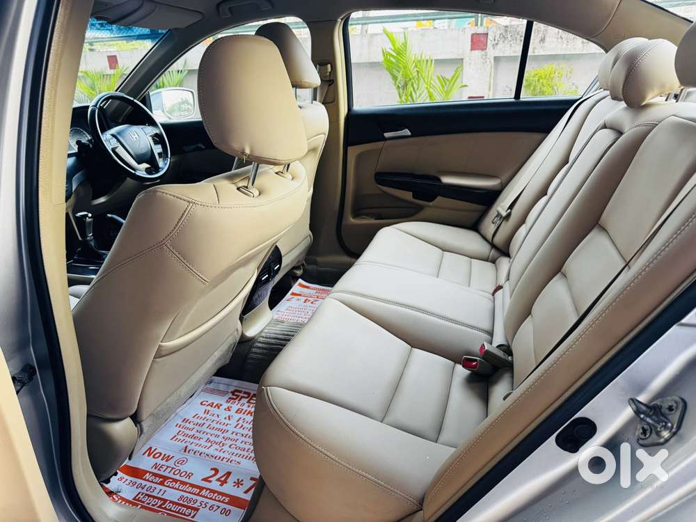 Honda Accord 2.4 Manual, 2011, Petrol