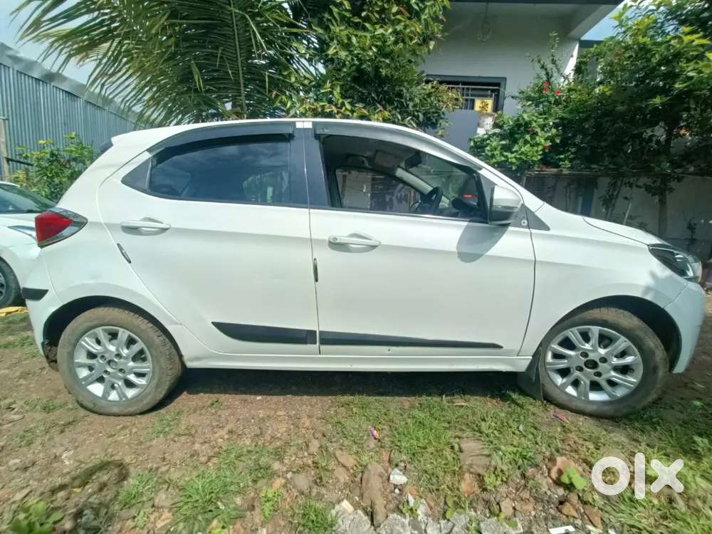 Tata Tiago 2017 Petrol Manual