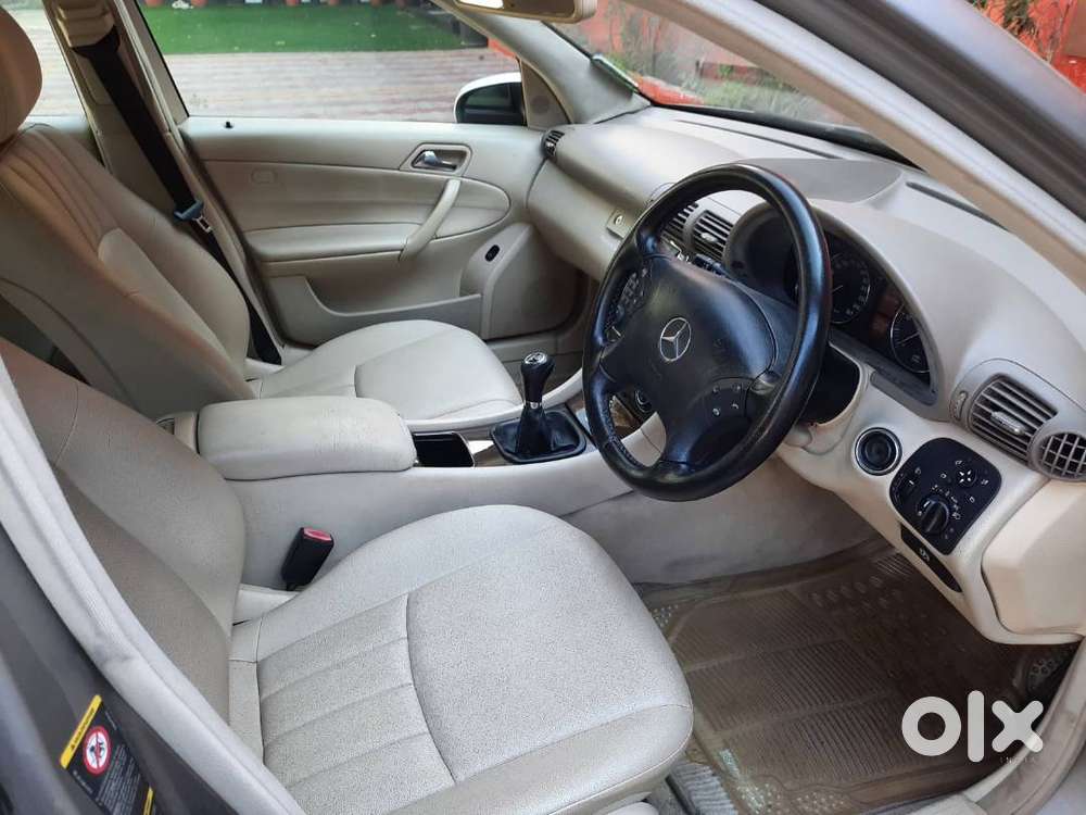 W203  Mercedes Benz C Class Diesel Manual  Car Rare