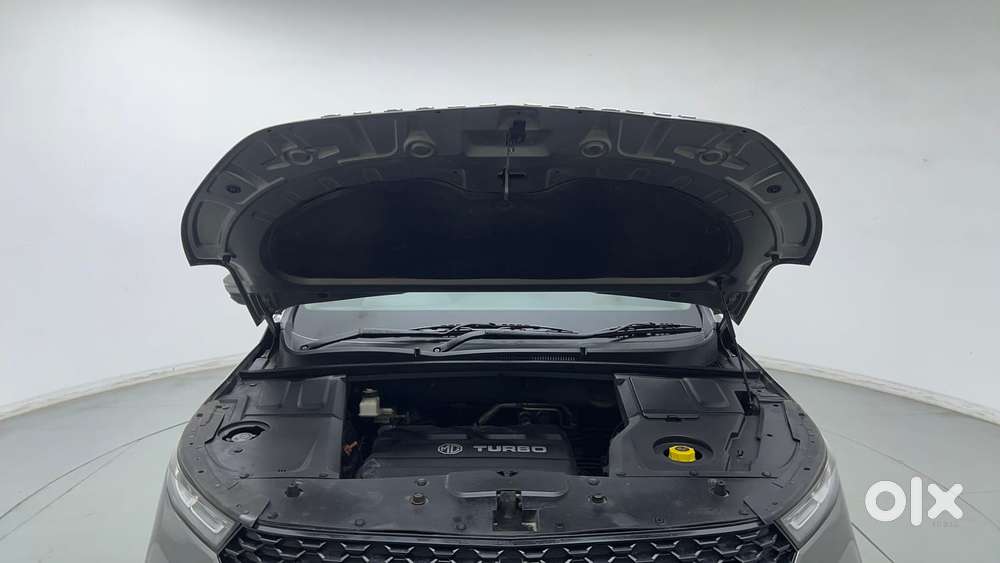 Mg Hector Plus 1.5 Sharp Turbo Cvt 6 Str, 2022, Petrol