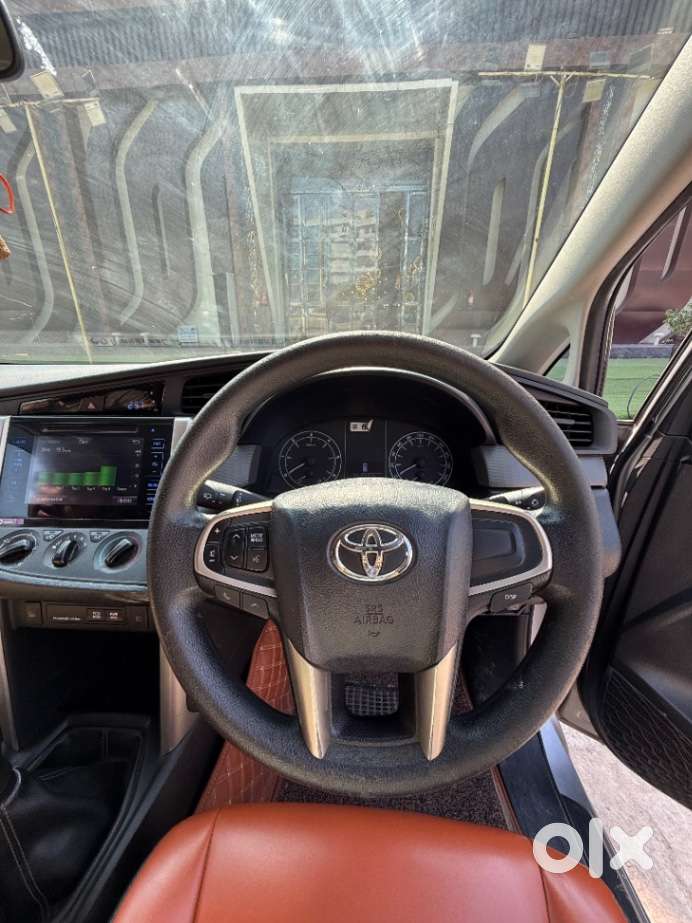 Toyota Innova Crysta