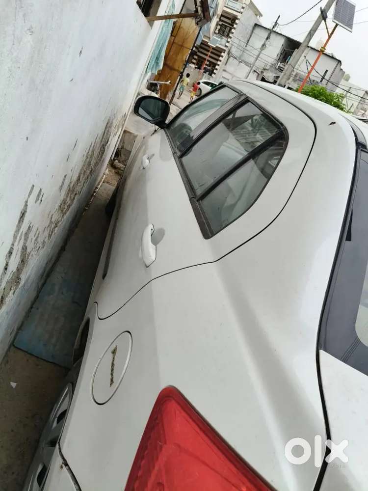 Maruti Suzuki Dzire Vxi 2013